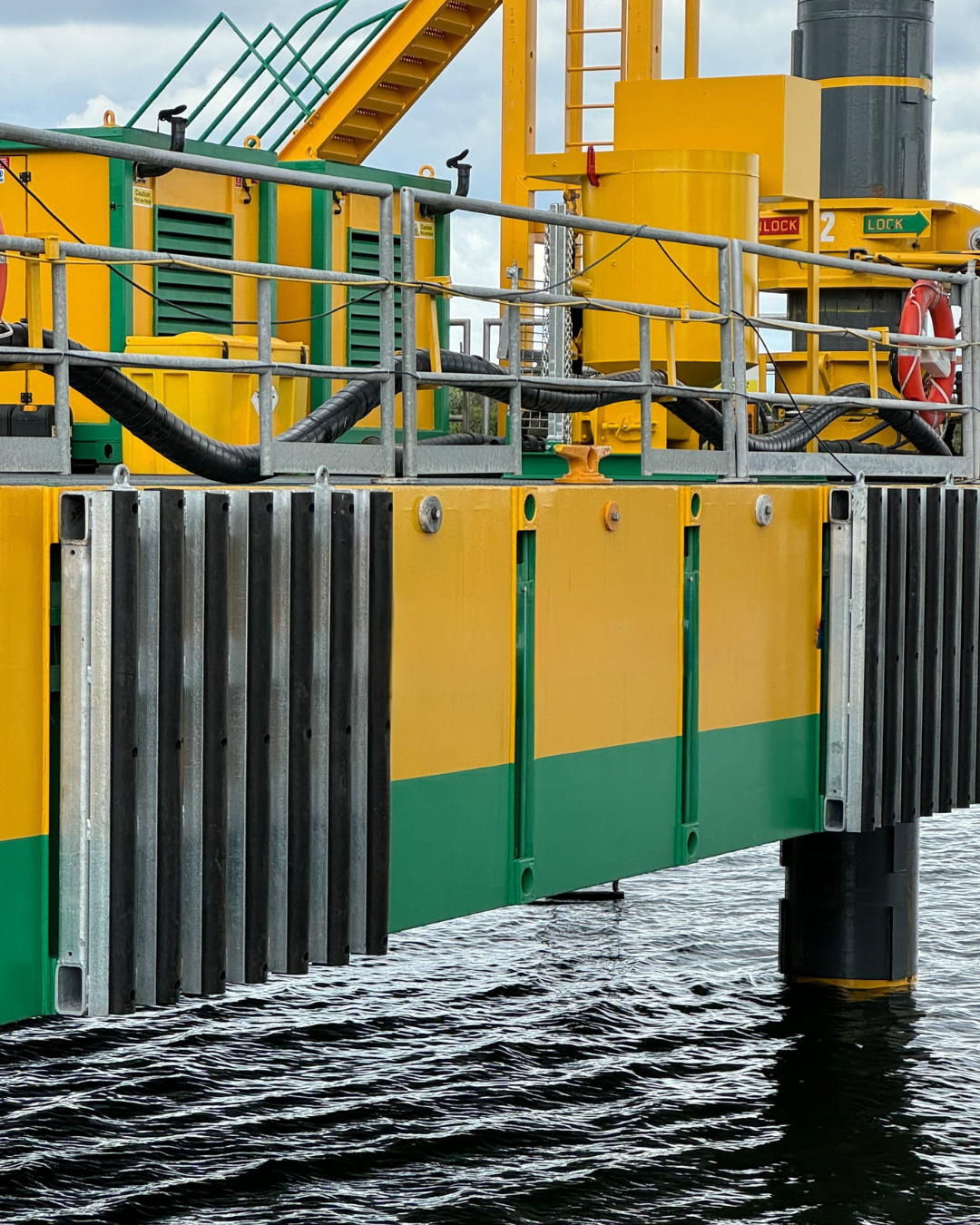 Enhancing Vessel Support: Fender Installation for tug Operations